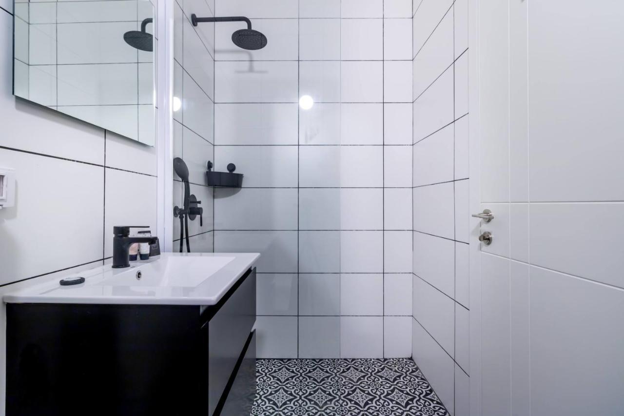Midrahov Urban Suites Jerusalem Exterior photo