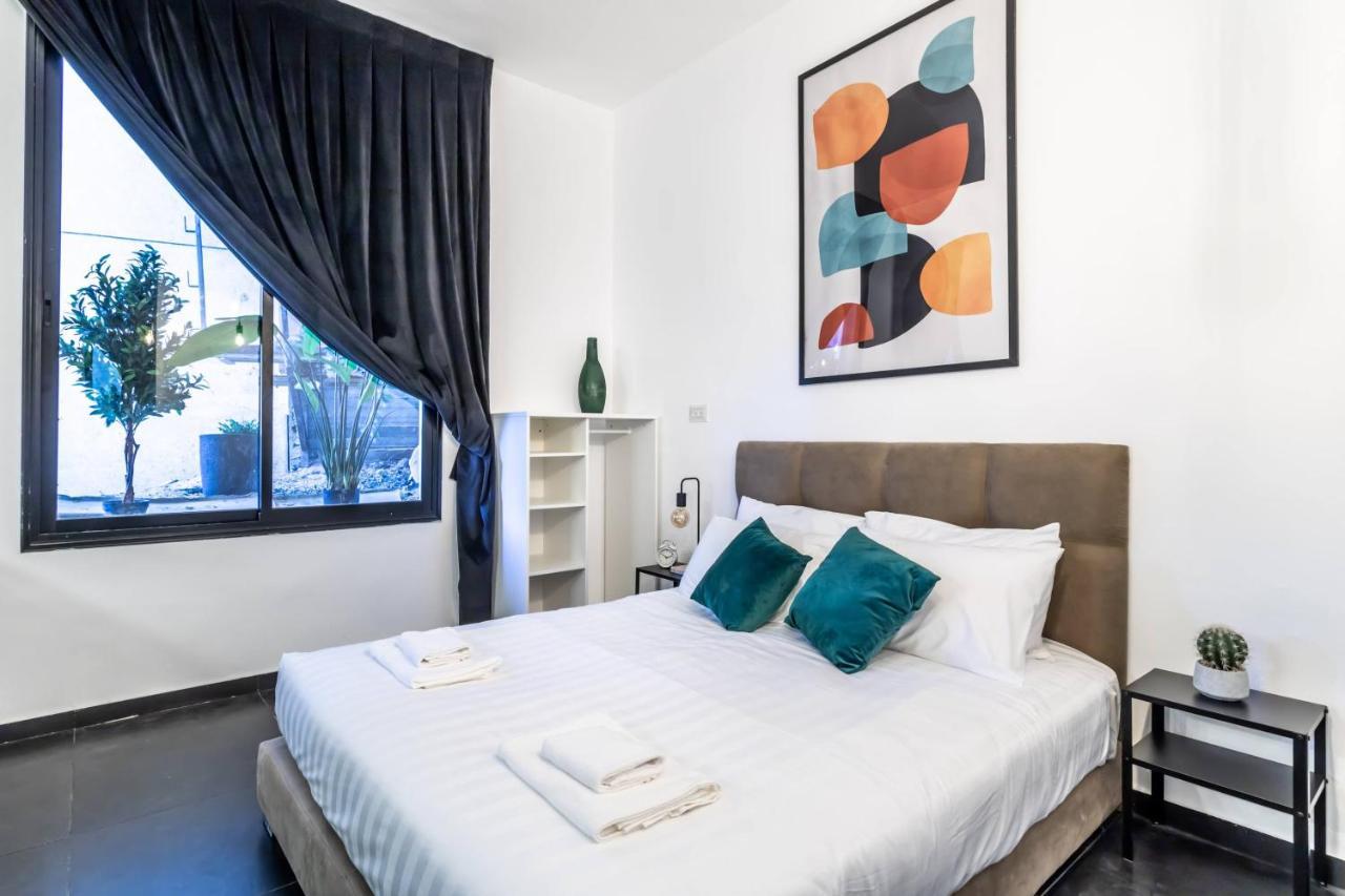 Midrahov Urban Suites Jerusalem Exterior photo