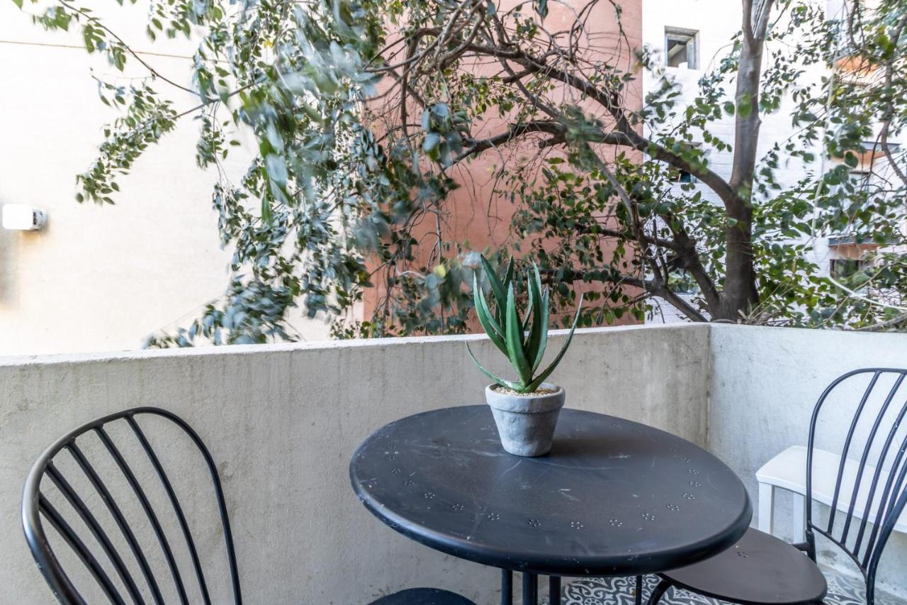 Midrahov Urban Suites Jerusalem Exterior photo