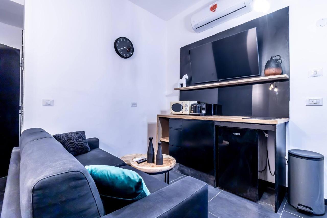 Midrahov Urban Suites Jerusalem Exterior photo